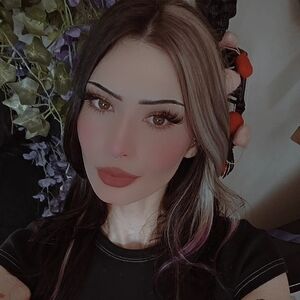 Meet your Posher, Destiny